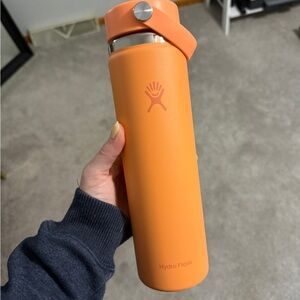 Hydro Flask 24 oz Wide Mouth